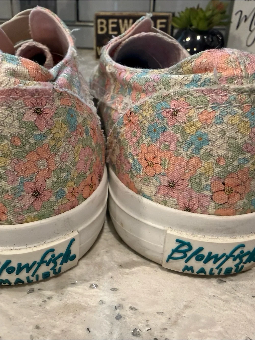 Blowfish Pastel Floral Slip-On Sneakers - Pink, Blue, Peach Size 9
